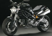 Ducati Monster 696